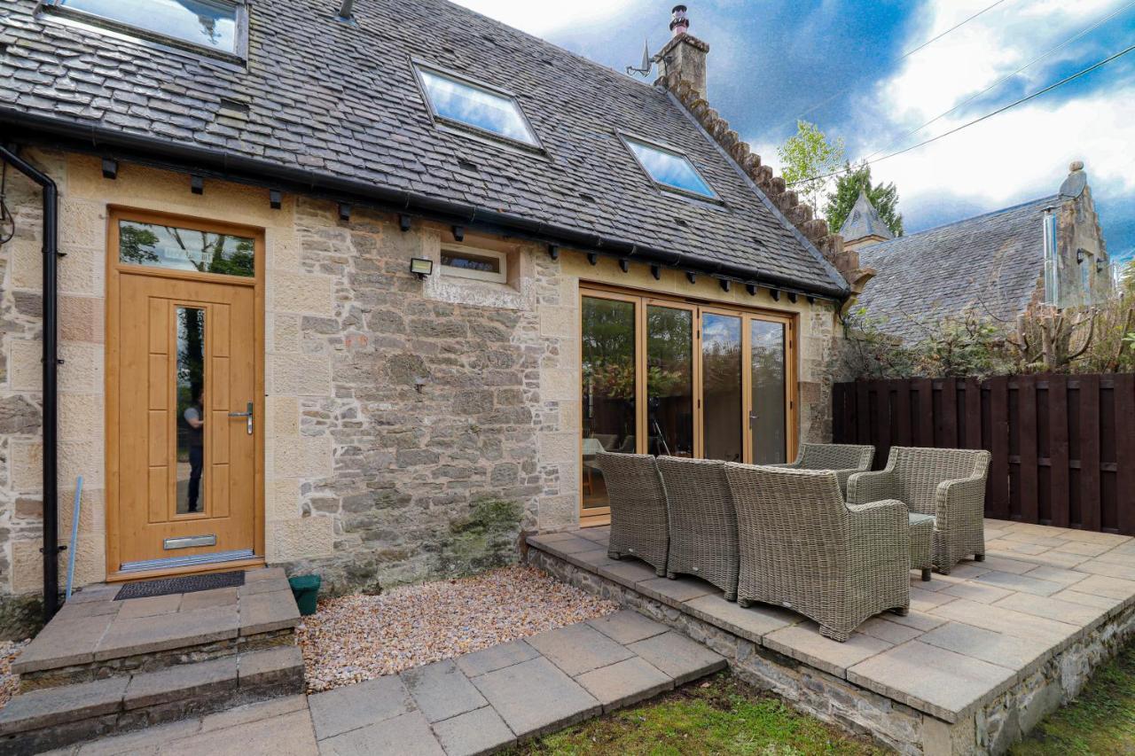 Fantastic Cottage In Loch Lomond National Park Alexandria Exterior foto